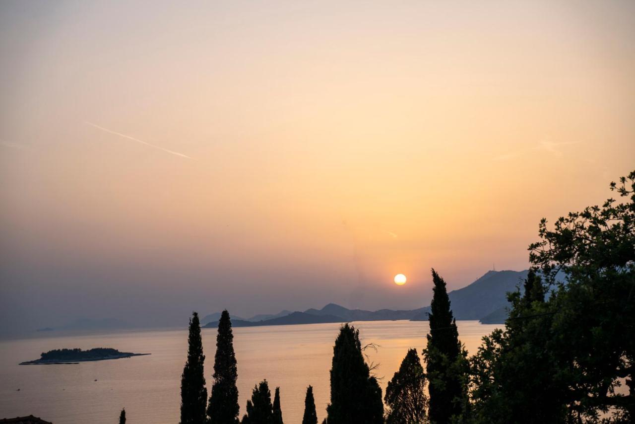 Cavtat - Panoramic Sea View Appartement Buitenkant foto