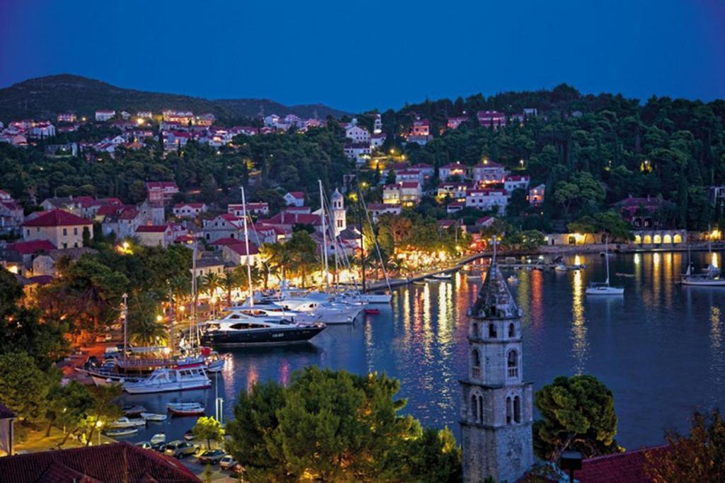 Cavtat - Panoramic Sea View Appartement Buitenkant foto